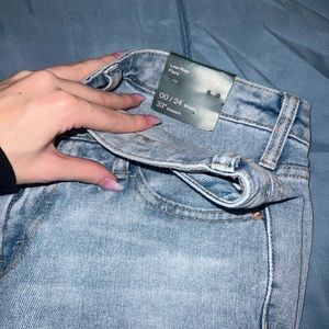 wild fable Low-Rise Flare Jeans Light wash